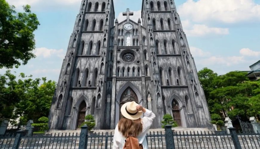 Esplora la cattedrale di San Giuseppe nel Hanoi