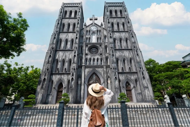 Esplora la cattedrale di San Giuseppe nel Hanoi