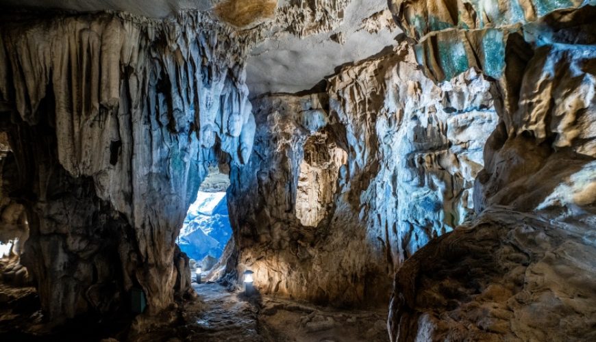 Le 7 Migliori Grotte Della Baia Di Halong: Gemme Nascoste In Un Paesaggio Pittoresco