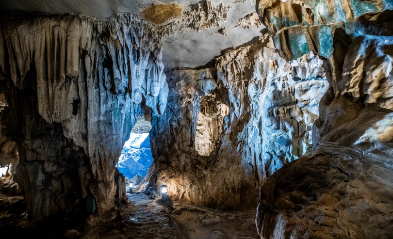 Le 7 Migliori Grotte Della Baia Di Halong: Gemme Nascoste In Un Paesaggio Pittoresco